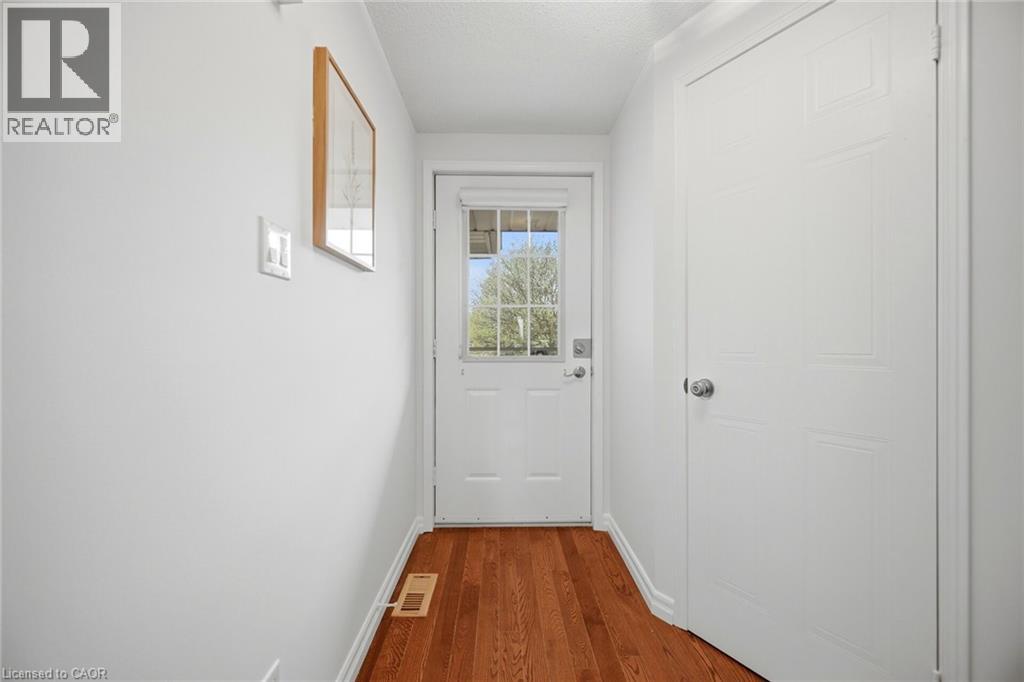 232 AUBURN Drive, Waterloo, Ontario, N2K3T3 — Photo 33