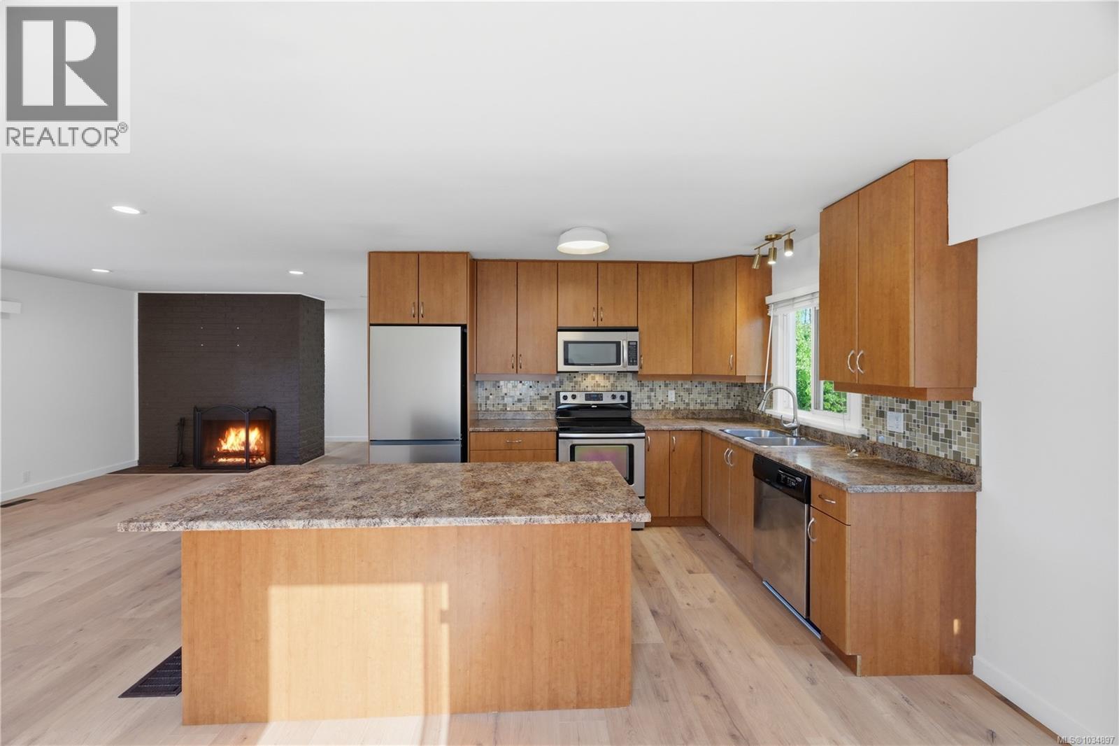 2153 James White Blvd - 9