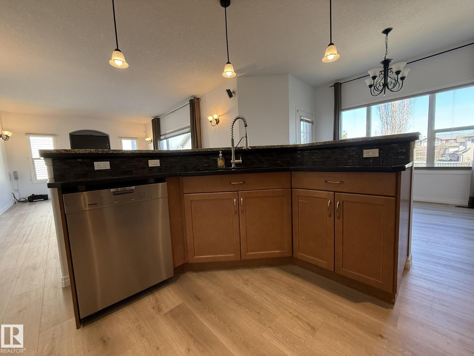 2335 RUTHERFORD WY SW - 9