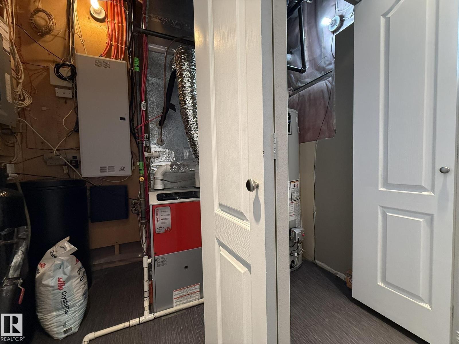 2335 RUTHERFORD WY SW - 39