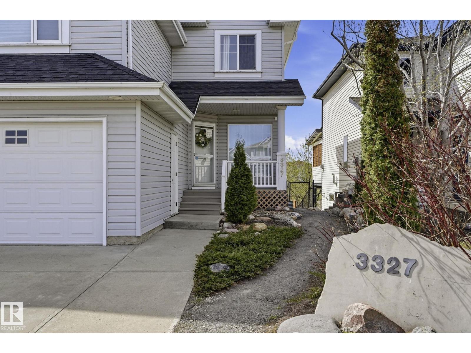 3327 32 AV NW - Image 2