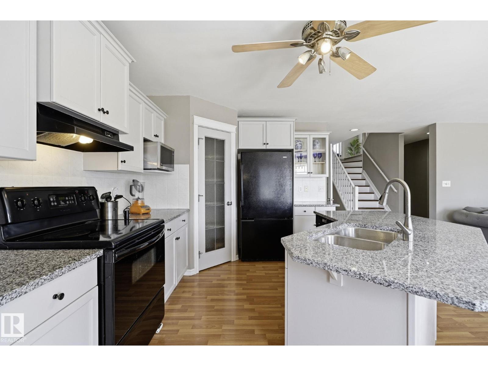 3327 32 AV NW - 8