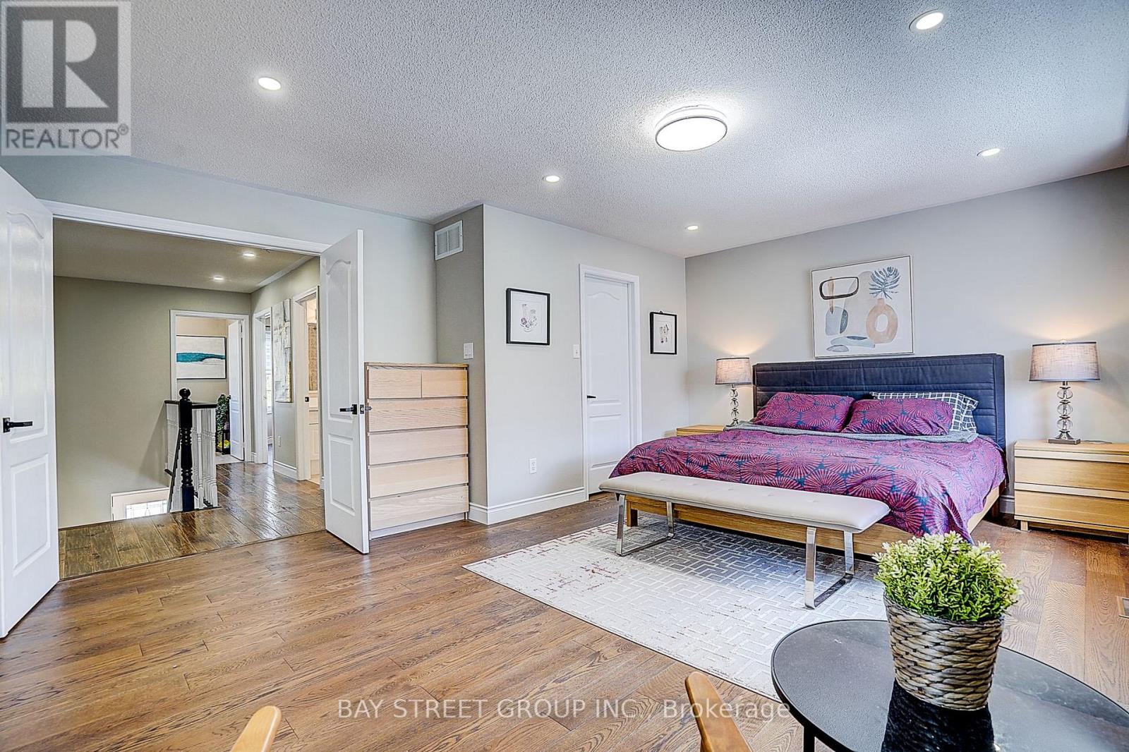 1356 RIDGEBANK DRIVE - 31