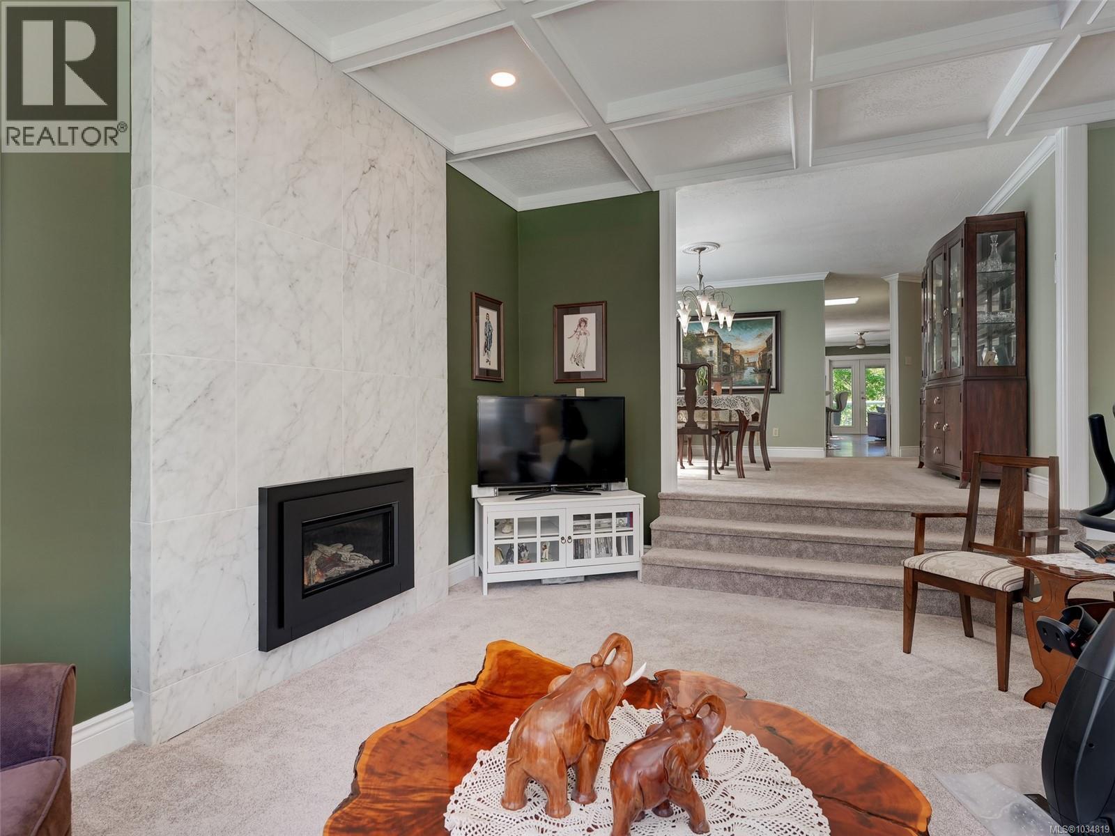 49 Caton Pl, View Royal