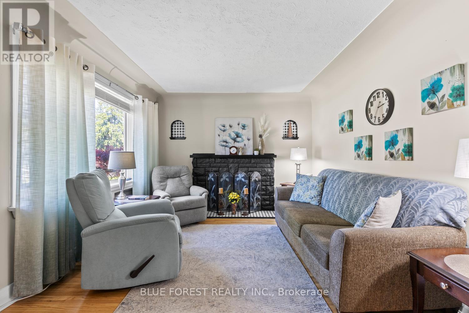 7031 BEATTIE STREET - 6