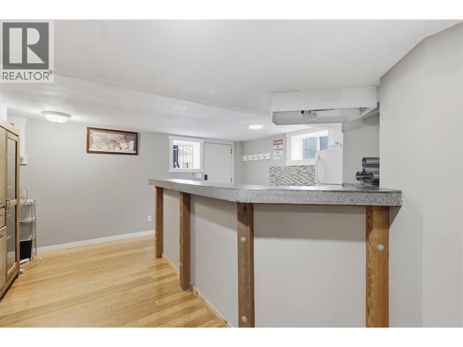 1128 Nicola Street - 35