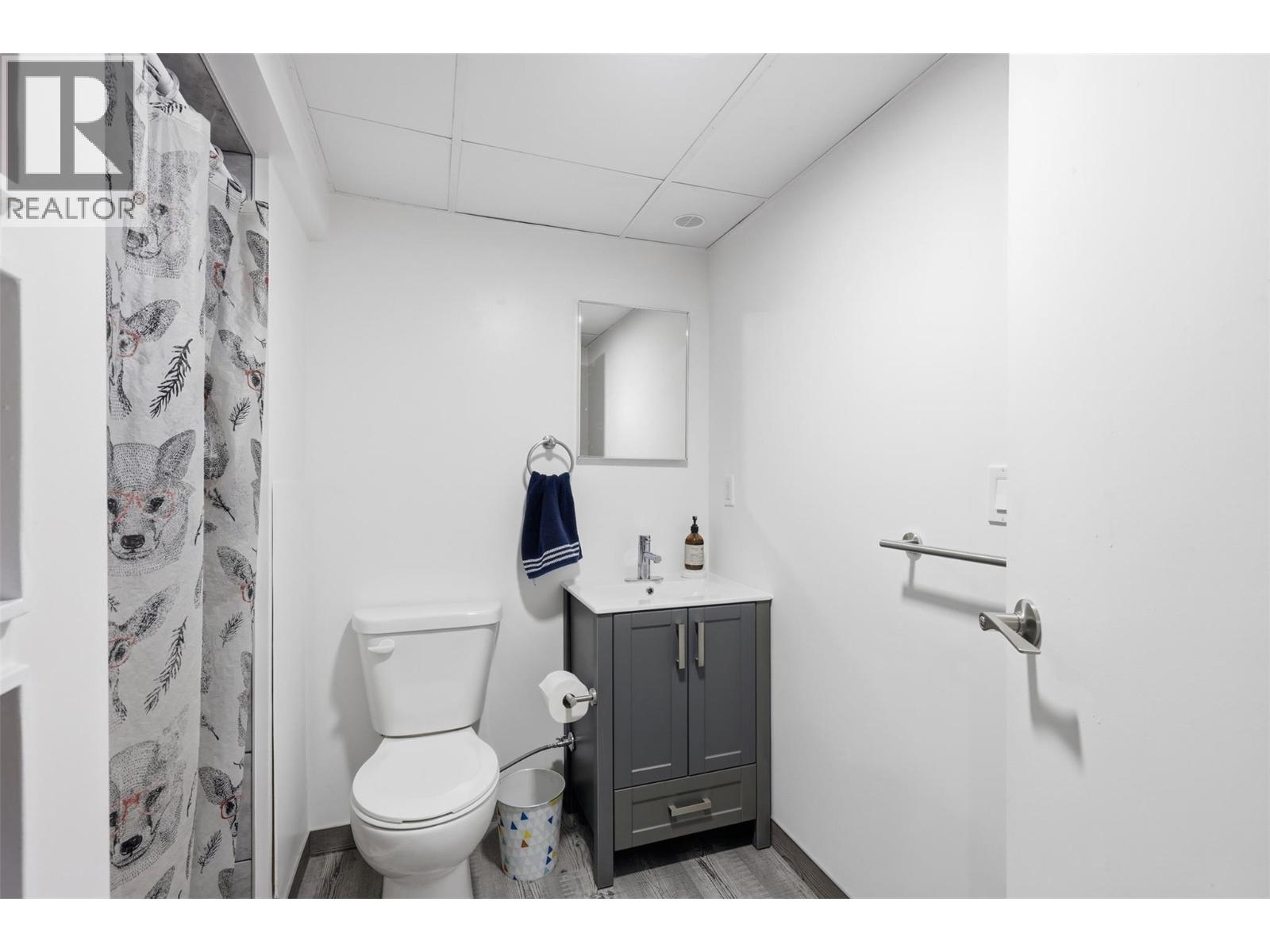 1128 Nicola Street - 34