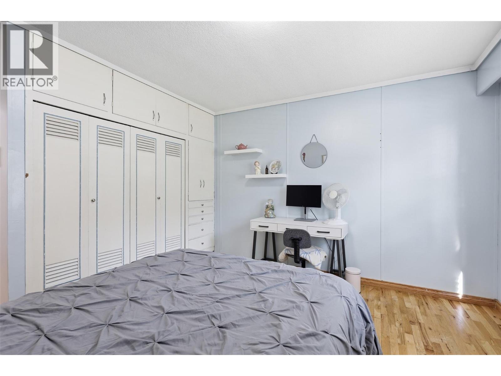 1128 Nicola Street - 20