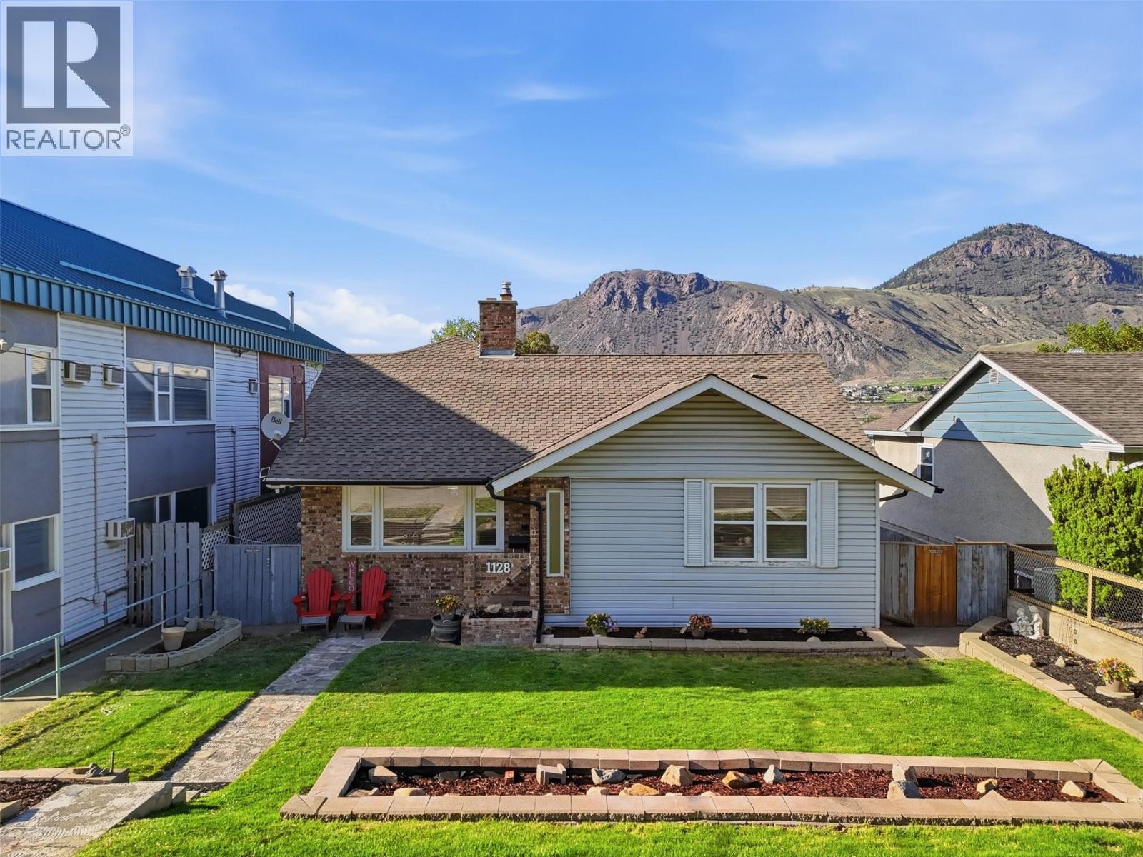 1128 Nicola Street - 3