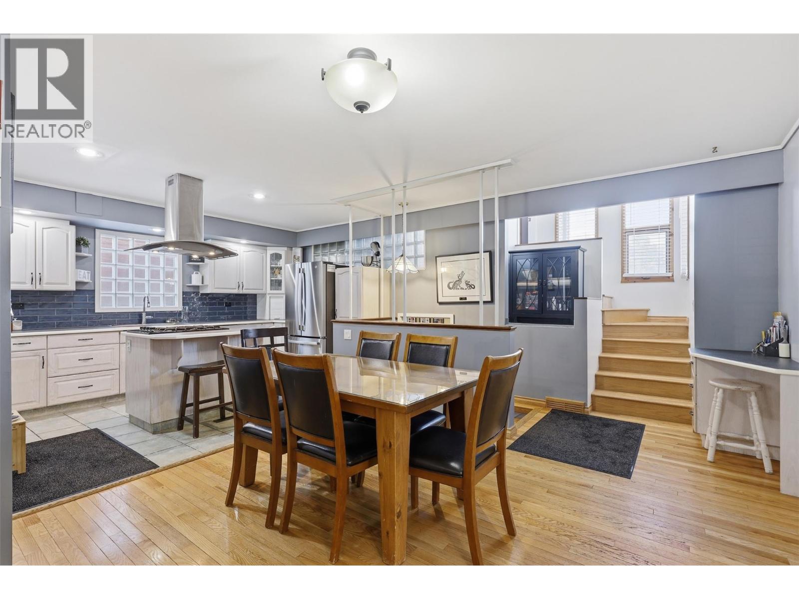 1128 Nicola Street - 10