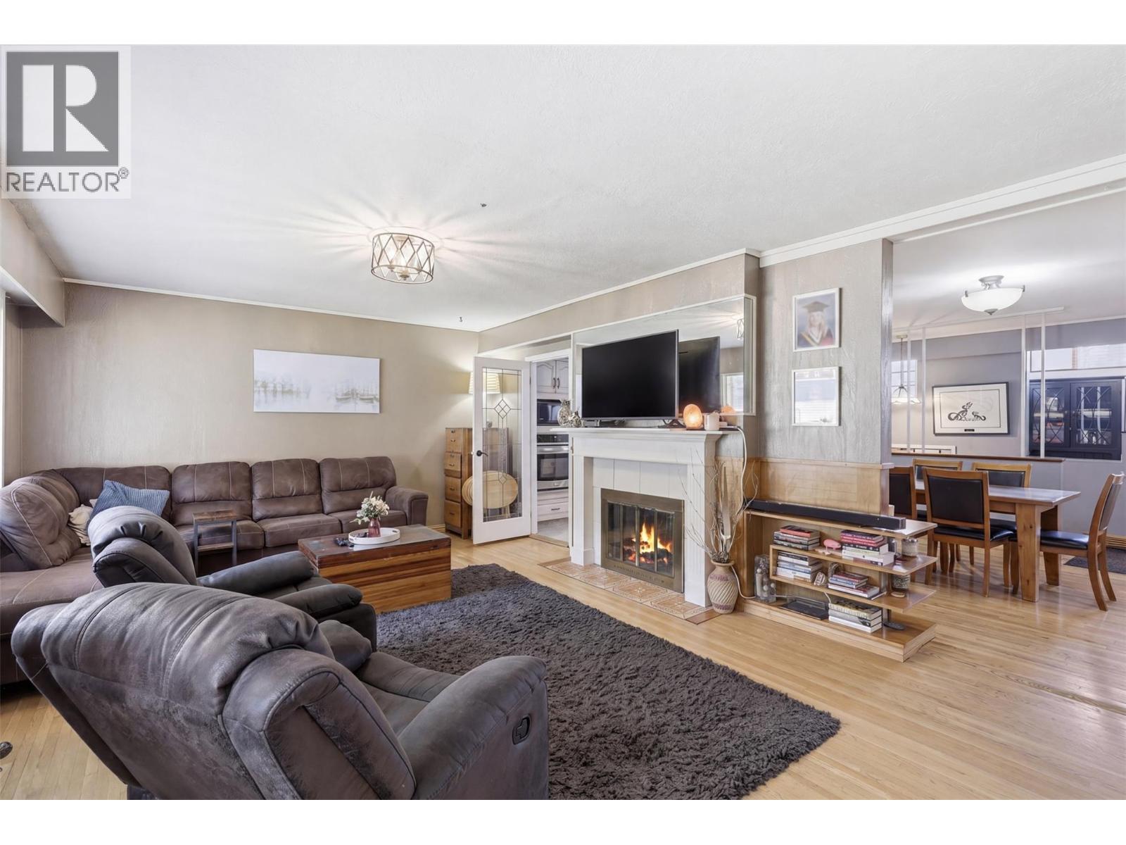 1128 Nicola Street - 6