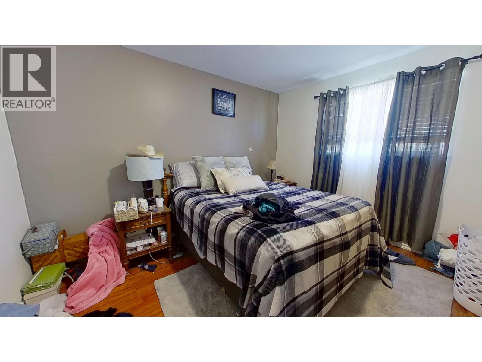 #A&B 10115 90 STREET - 15