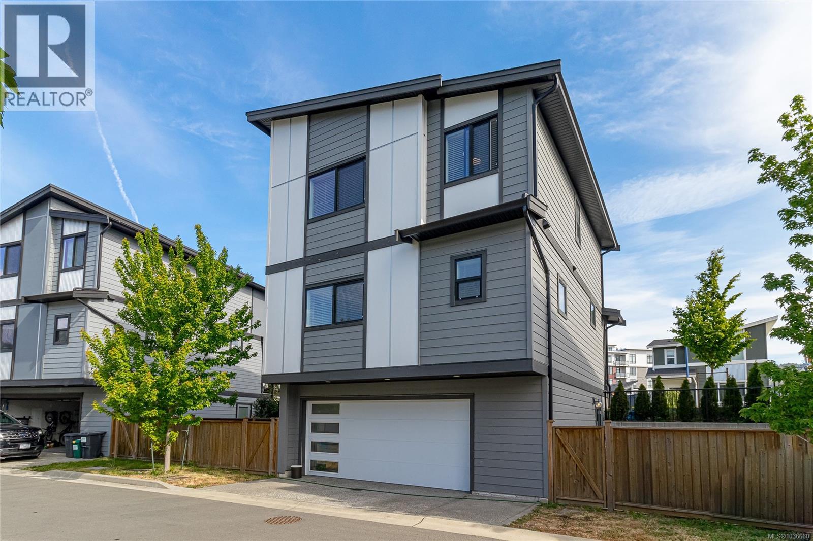 2716 Celestial Crt - 24
