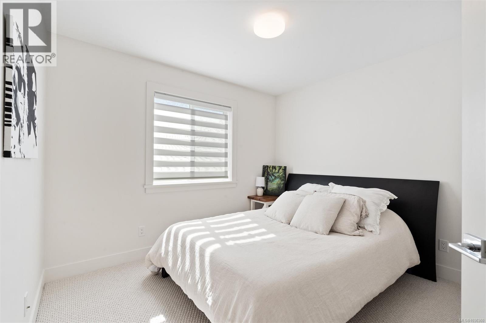 973 Isabell Ave - 22