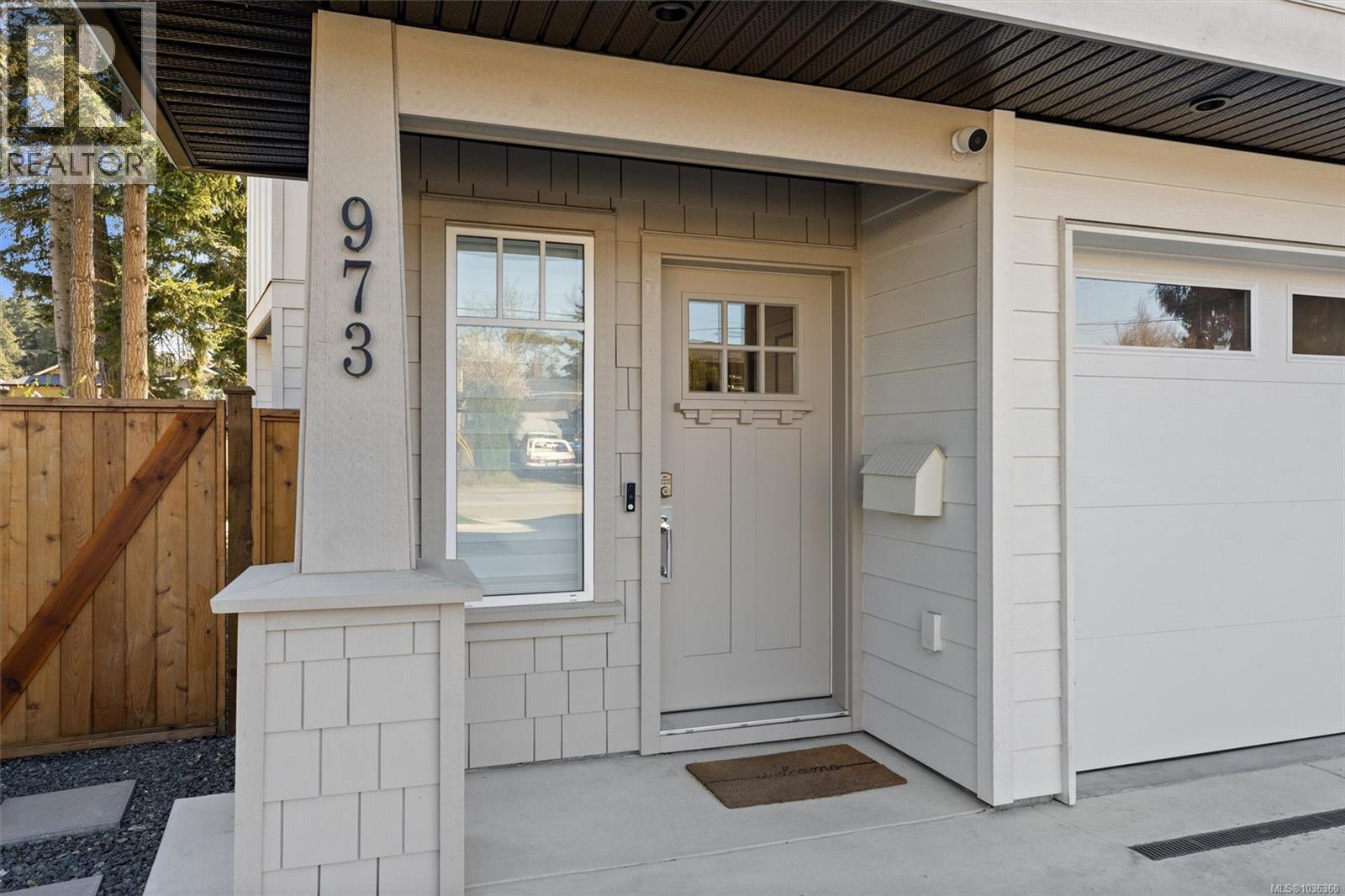 973 Isabell Ave - 32