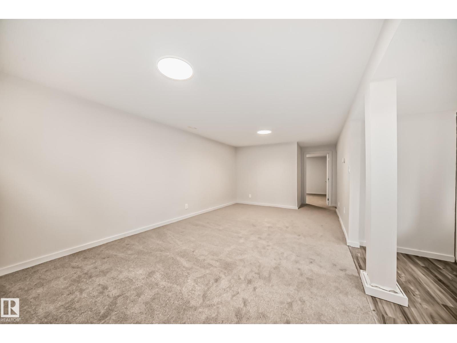 13124 83 ST NW - 29