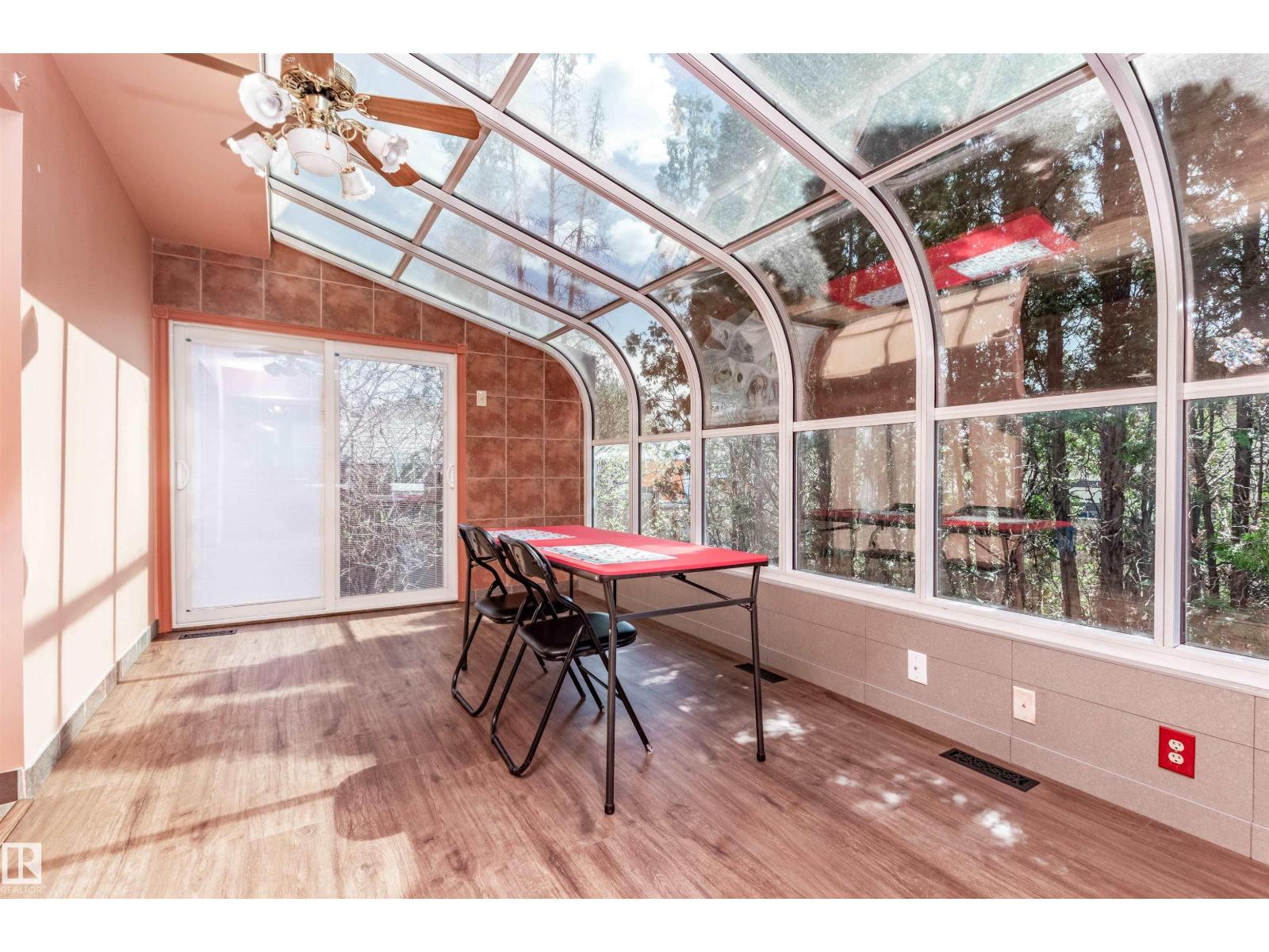 6 WOODFIELD PL, Sherwood Park