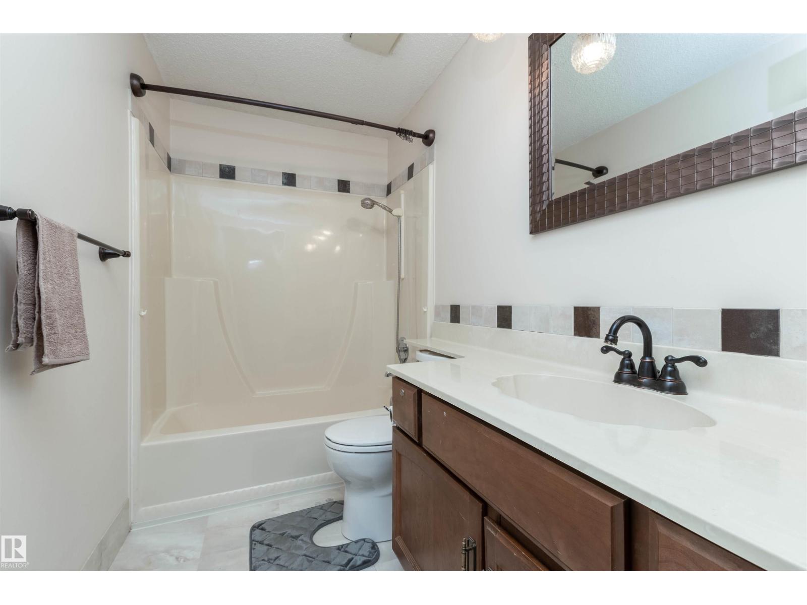 6 WOODFIELD PL, Sherwood Park