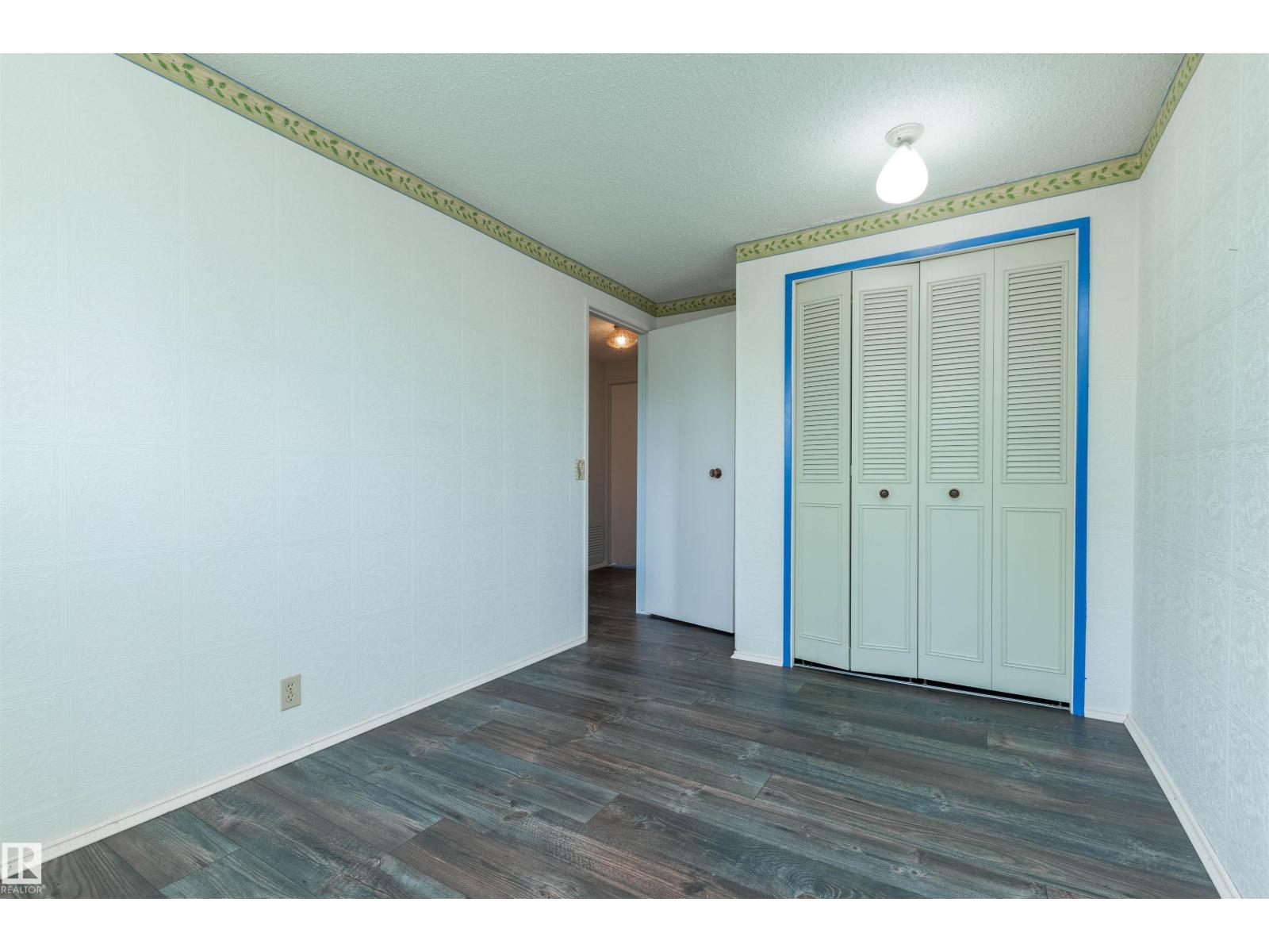 6 WOODFIELD PL, Sherwood Park