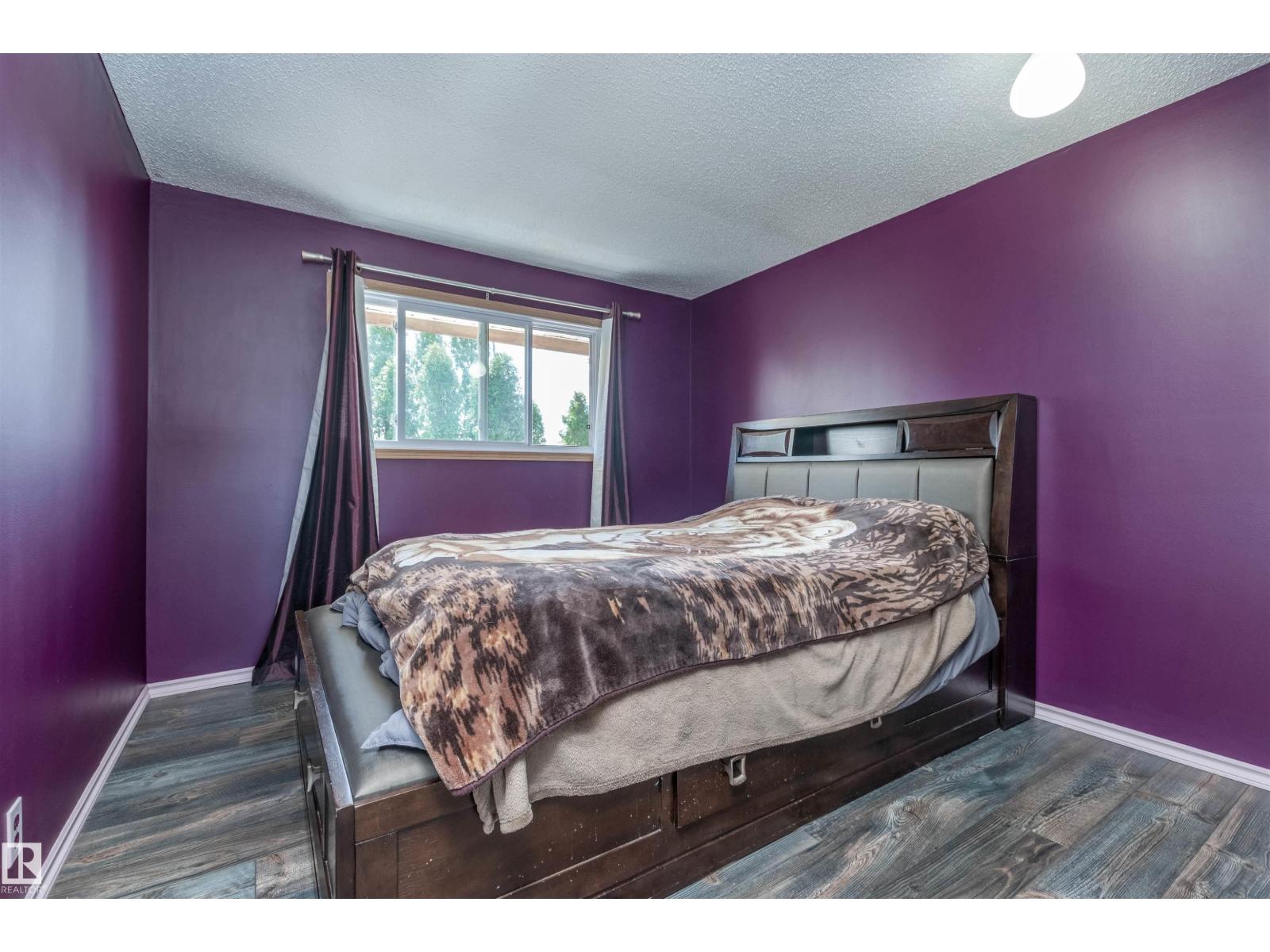 6 WOODFIELD PL, Sherwood Park