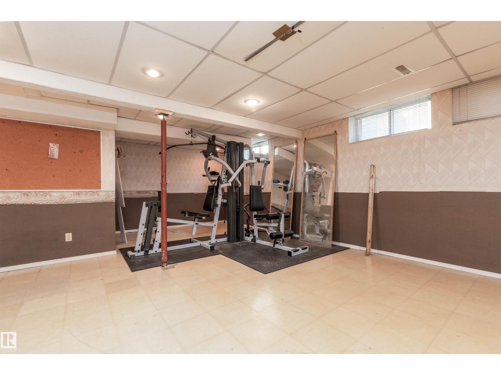 6 WOODFIELD PL, Sherwood Park