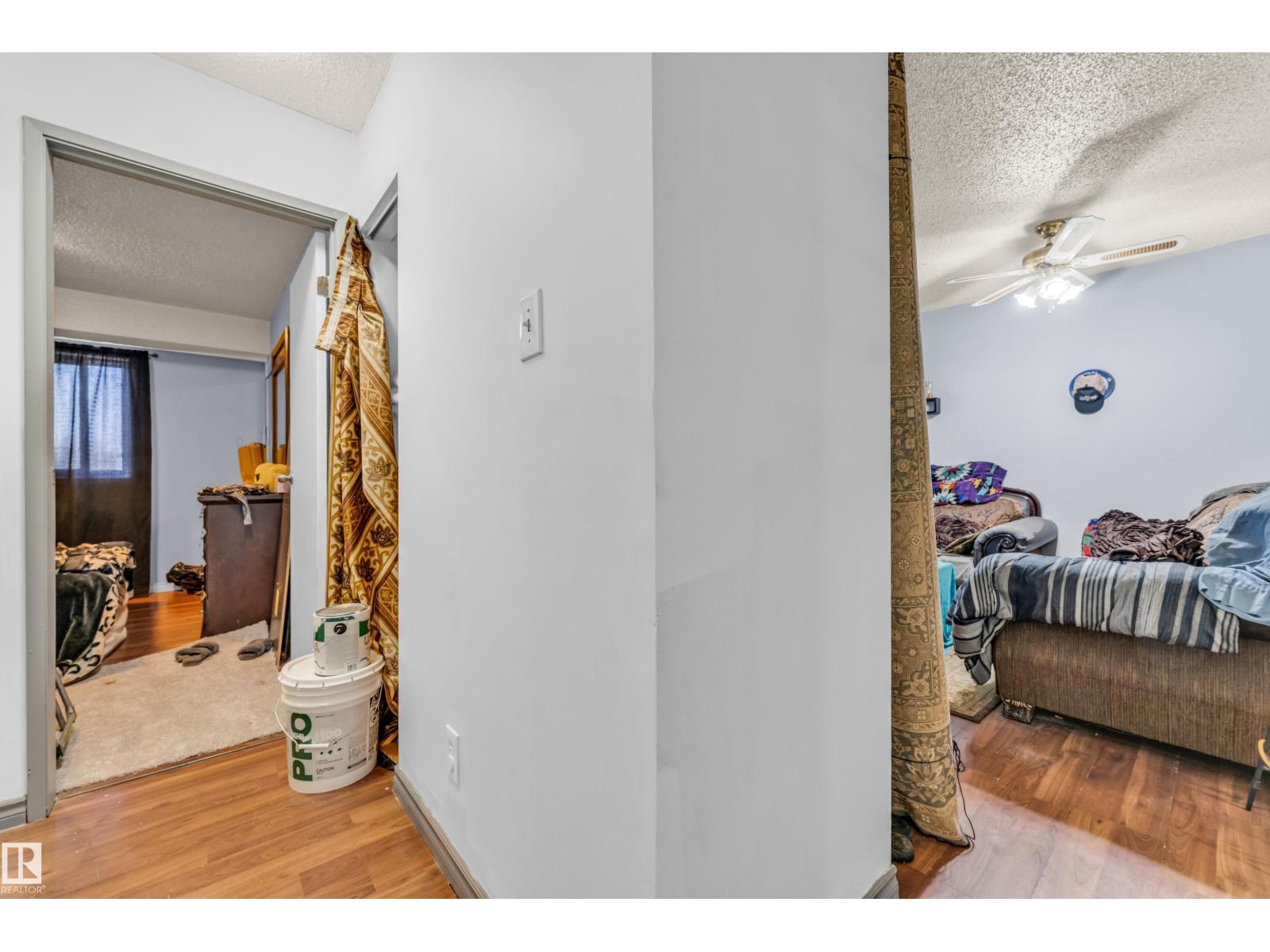 #101 10136 160 ST NW NW - 10