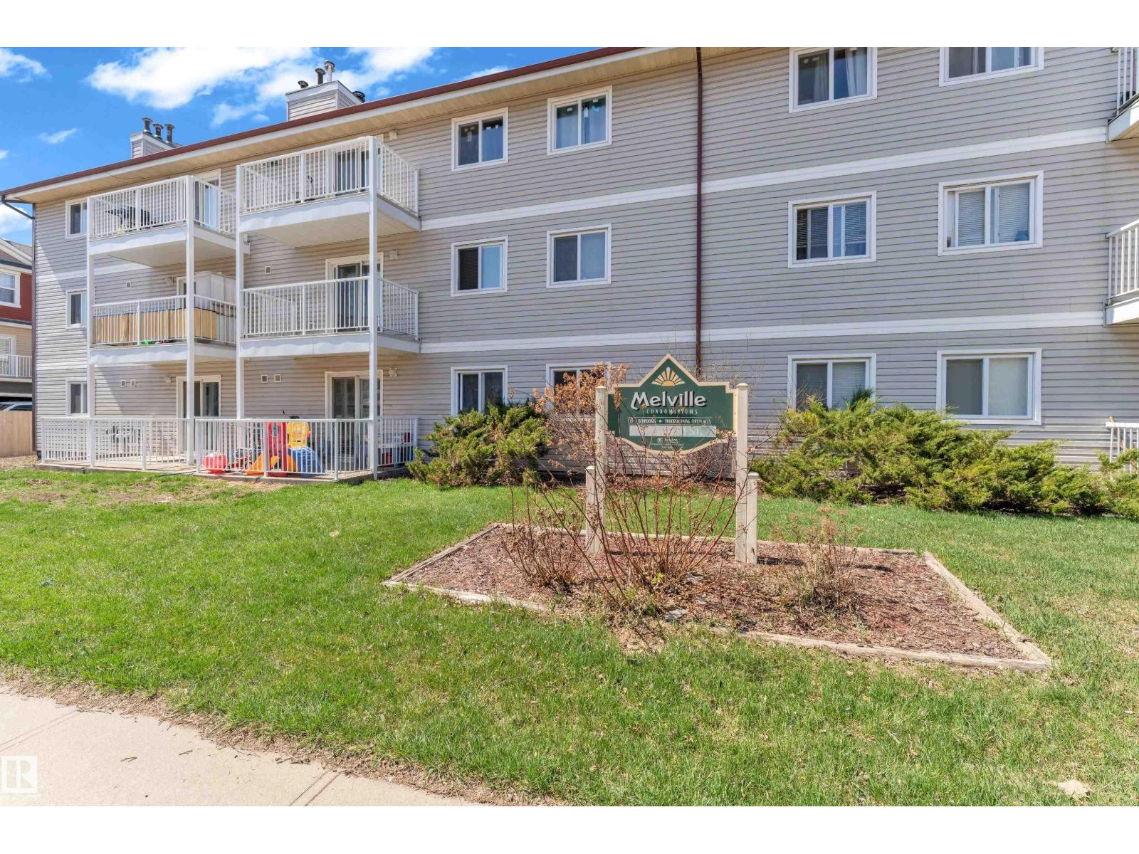 #101 10136 160 ST NW NW - 2