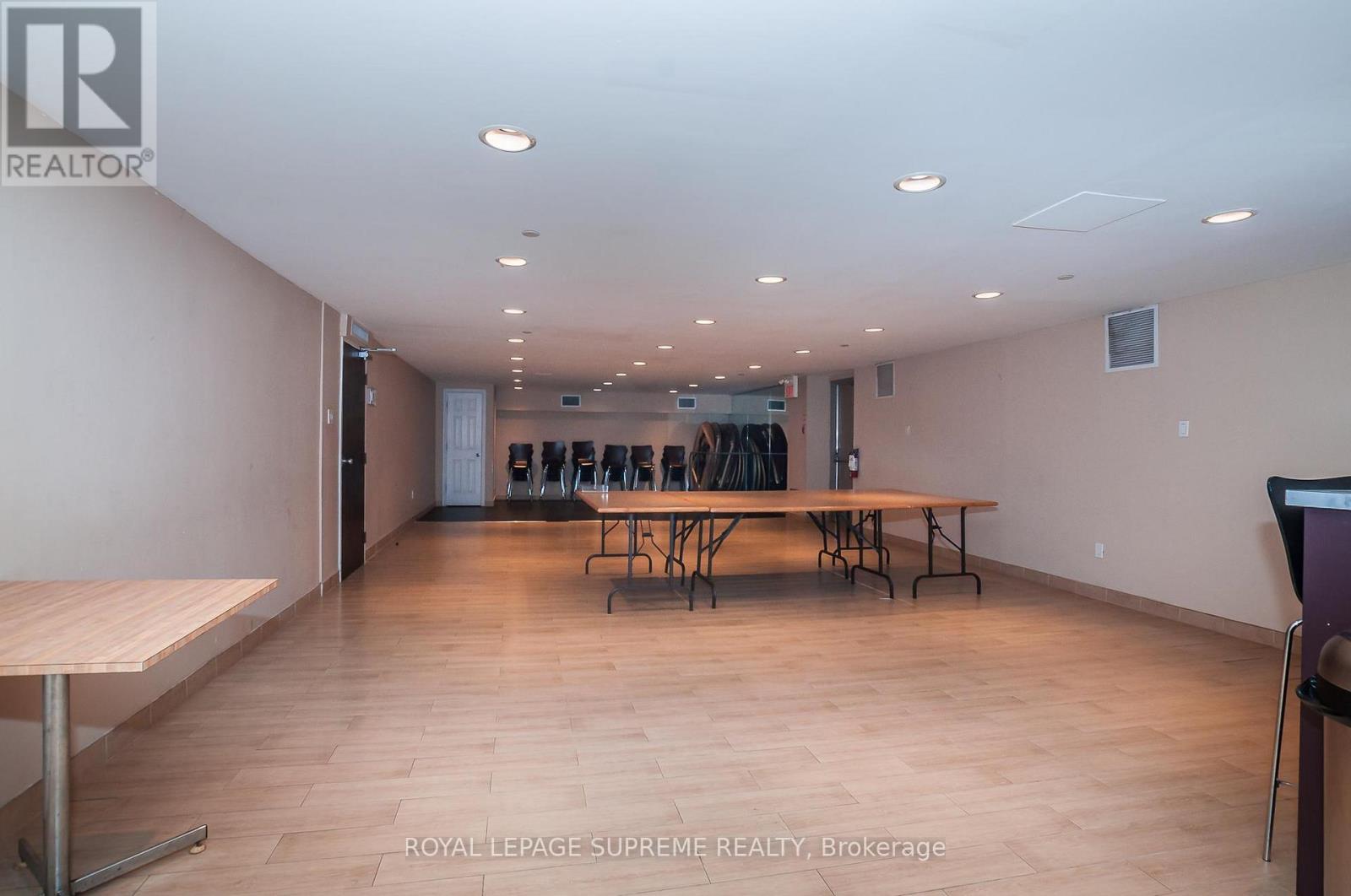 #501 2130 WESTON ROAD - 33