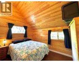 Bedroom 3 - 2605 1st Avenue, Terrace, BC V8G0G2 Photo 8
