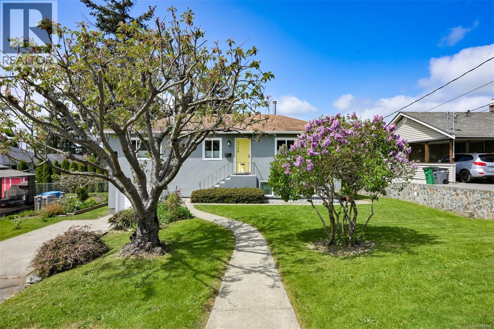  3746 Seaton Street, Saanich