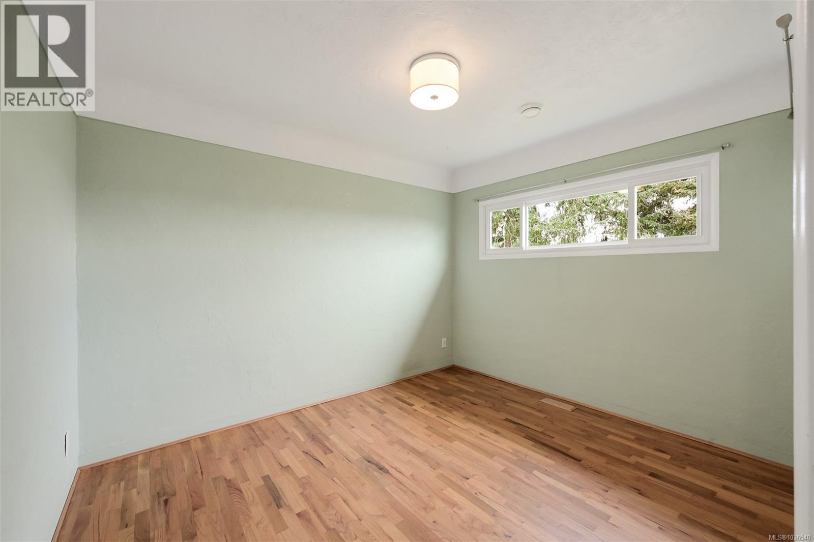  3746 Seaton Street, Saanich
