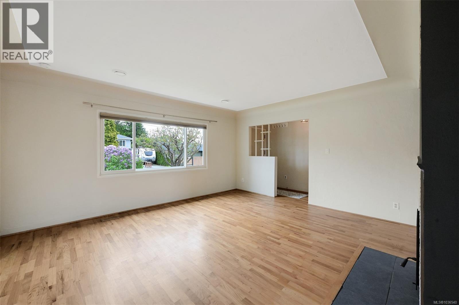 3746 Seaton St - 6