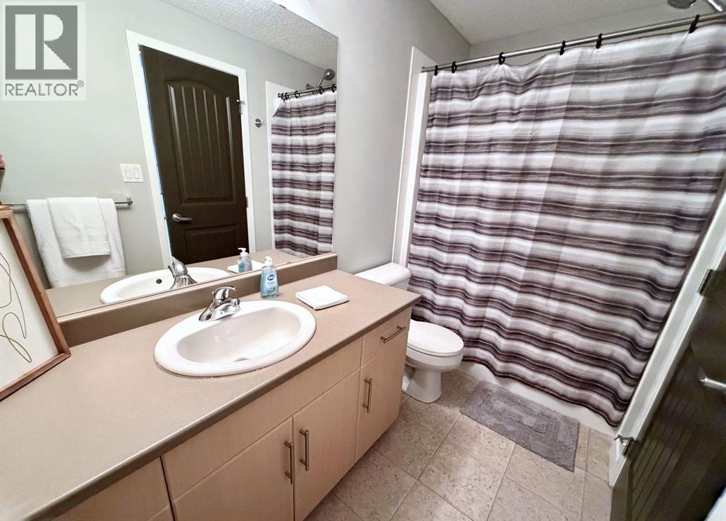 135 Sandpiper Road, Fort McMurray
