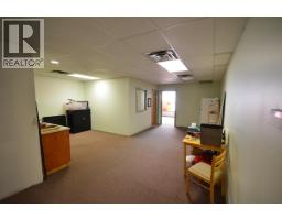 1 10032 99 Avenue, Fort St  John, BC V1J1V3 Photo 15