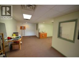 1 10032 99 Avenue, Fort St  John, BC V1J1V3 Photo 16