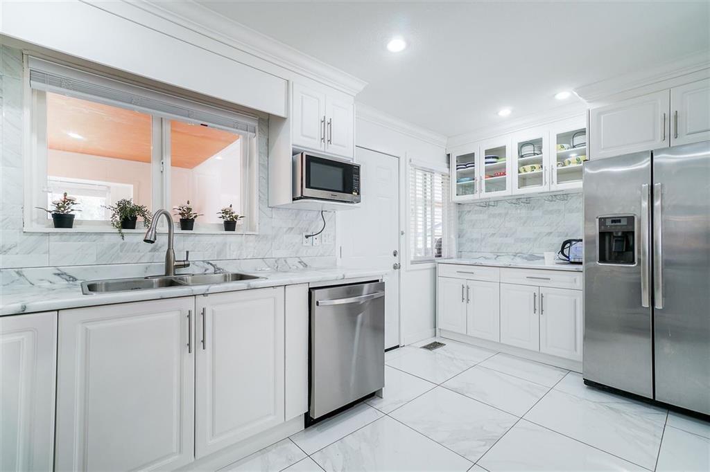 5 Bed, 3 Bath House for Sale in Abbotsford – 3174 ROYAL COURT, Abbotsford – MLS# R3121974 - Image 14