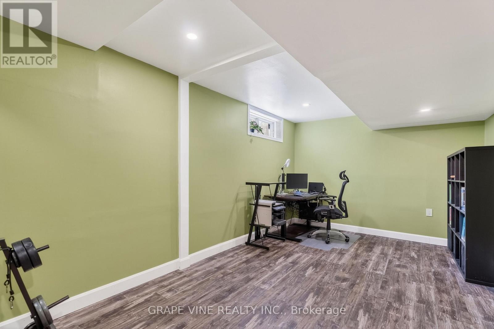 1702 BOISBRIAND CRESCENT - 34