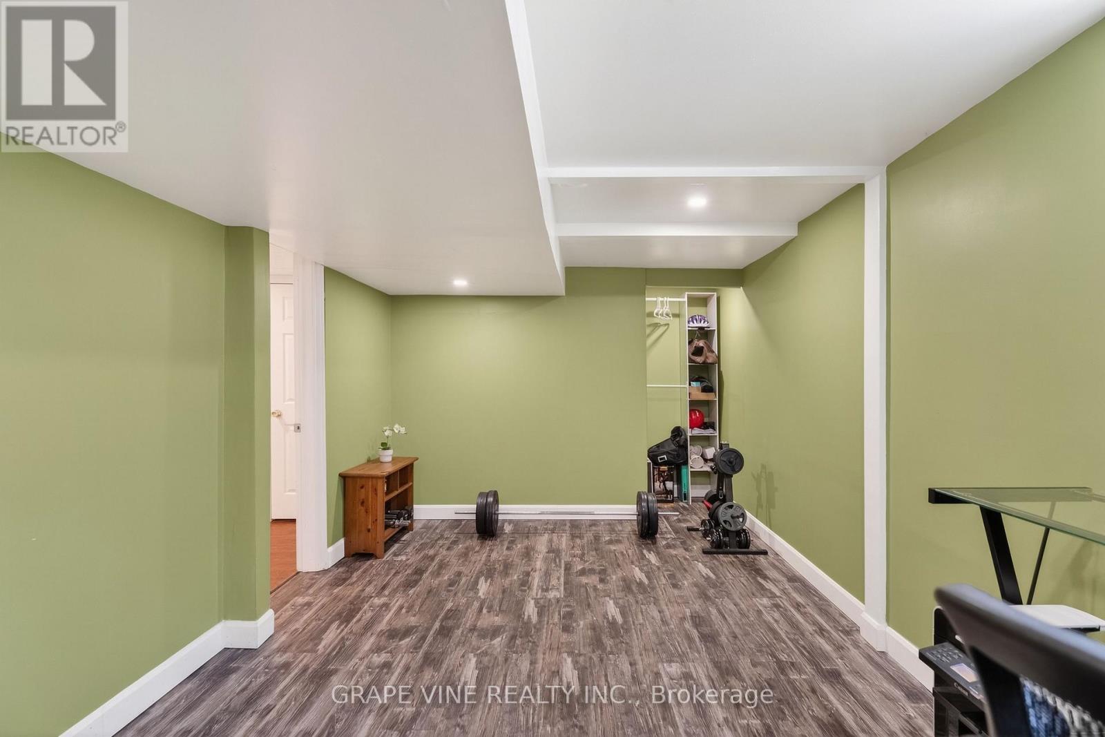 1702 BOISBRIAND CRESCENT - 35