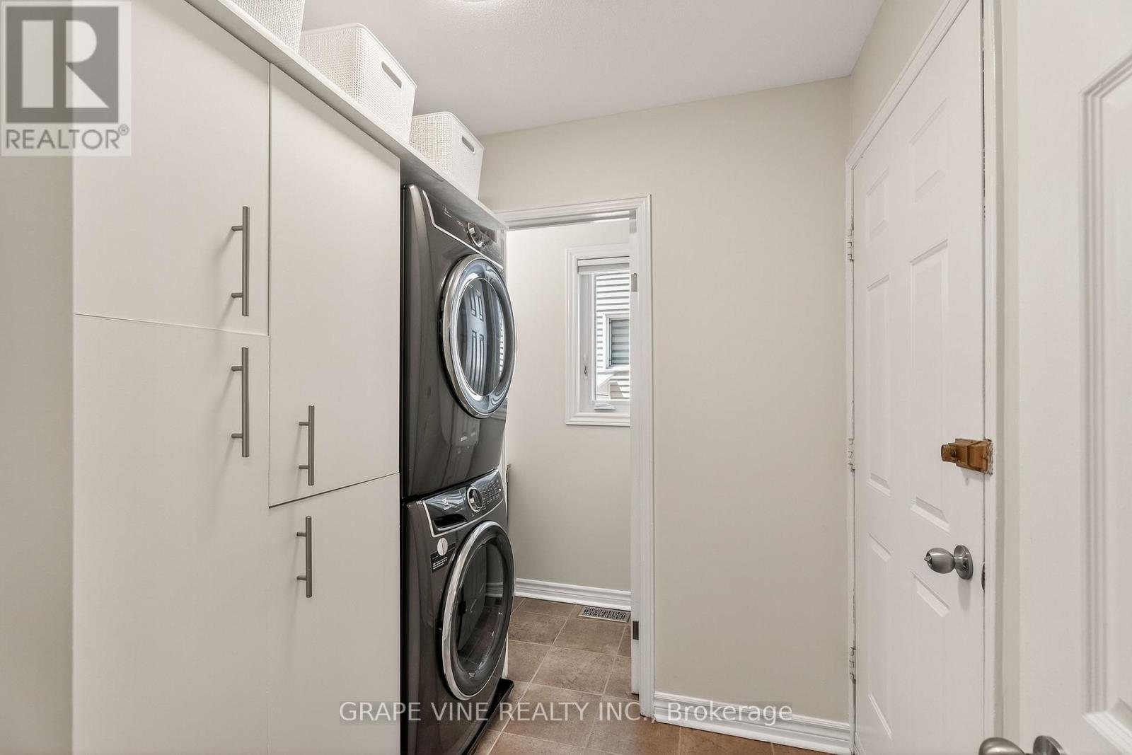 1702 BOISBRIAND CRESCENT - 6