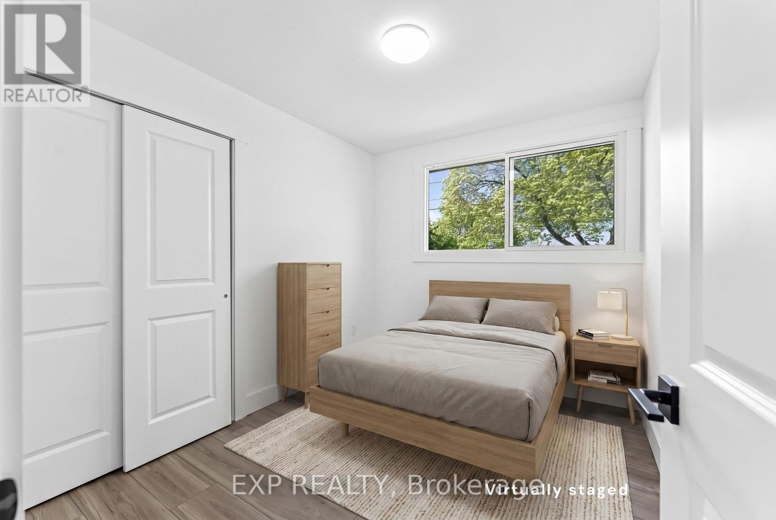 554 LAKE STREET - 16