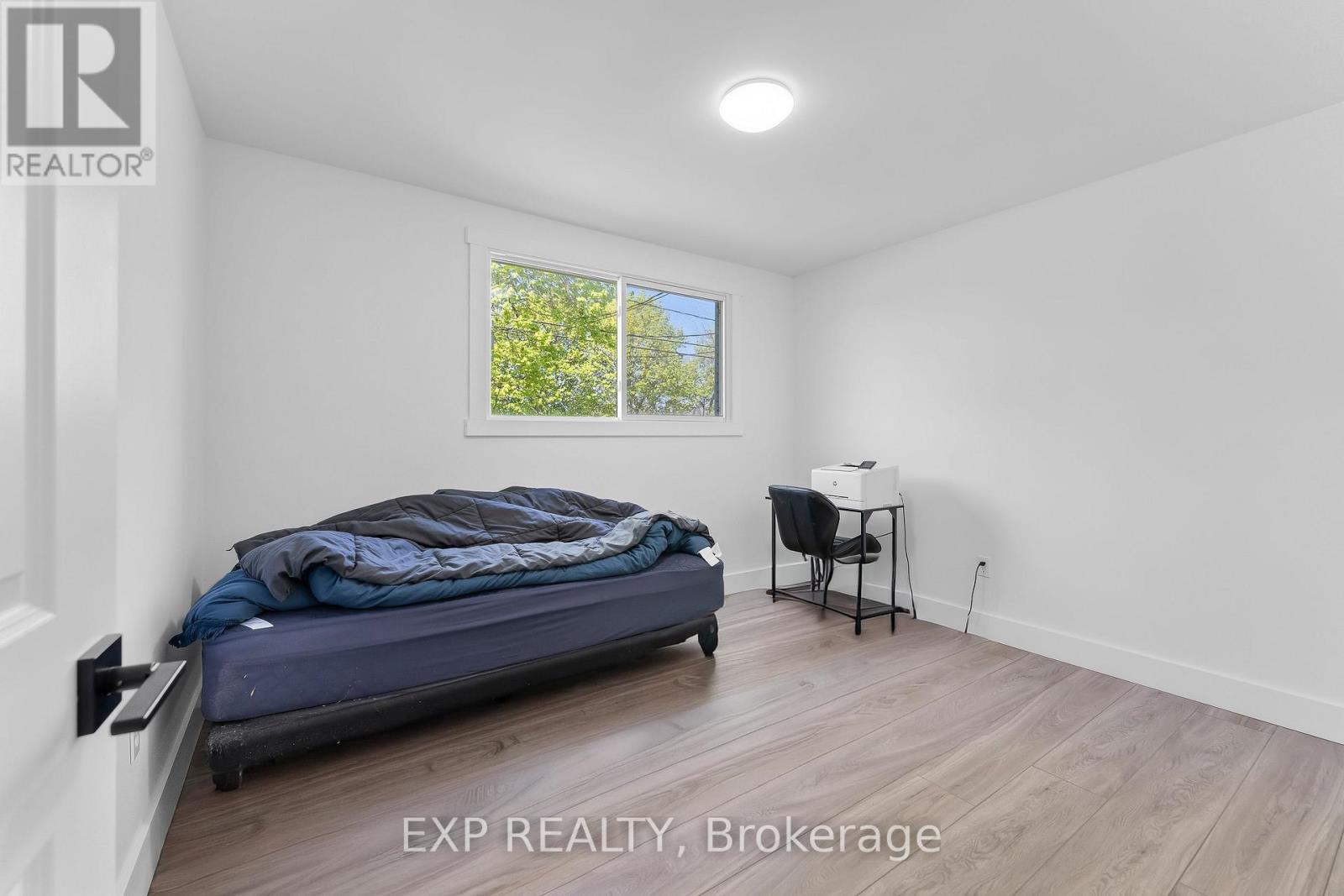 554 LAKE STREET - 18