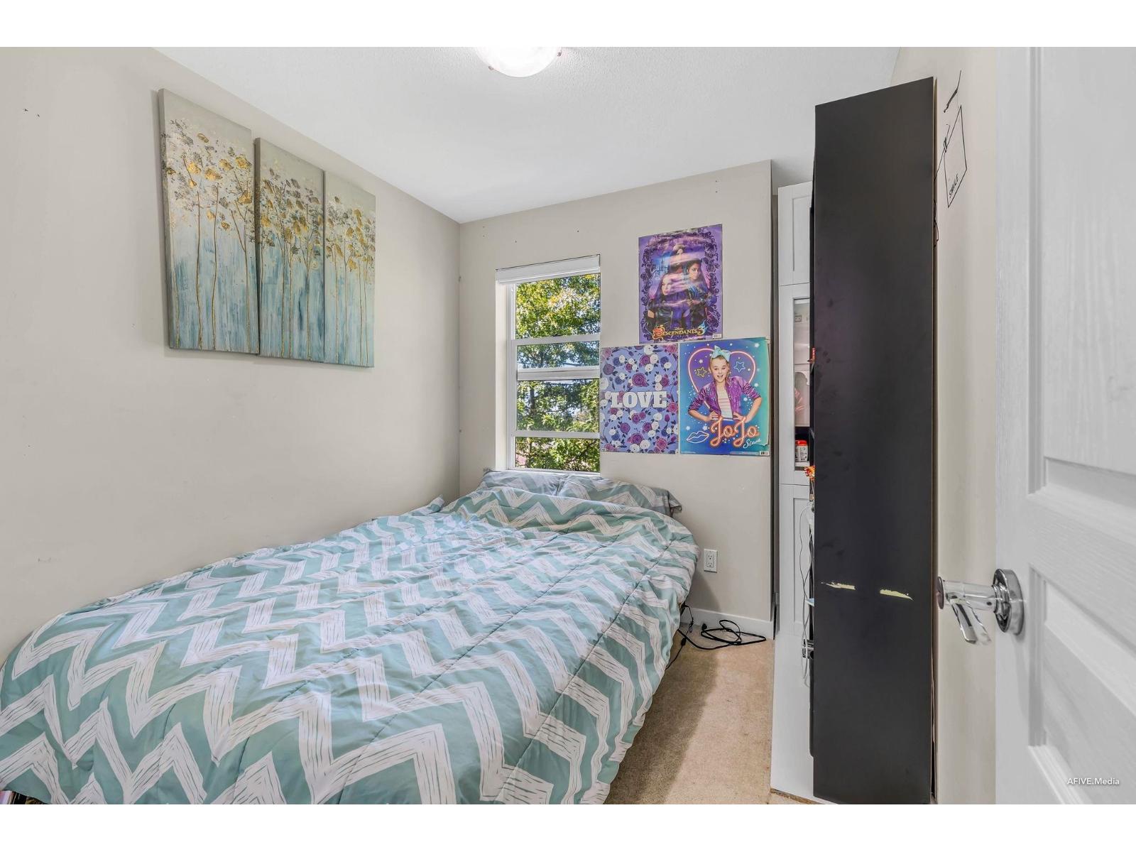 #46-10489 DELSOM Crescent, Delta