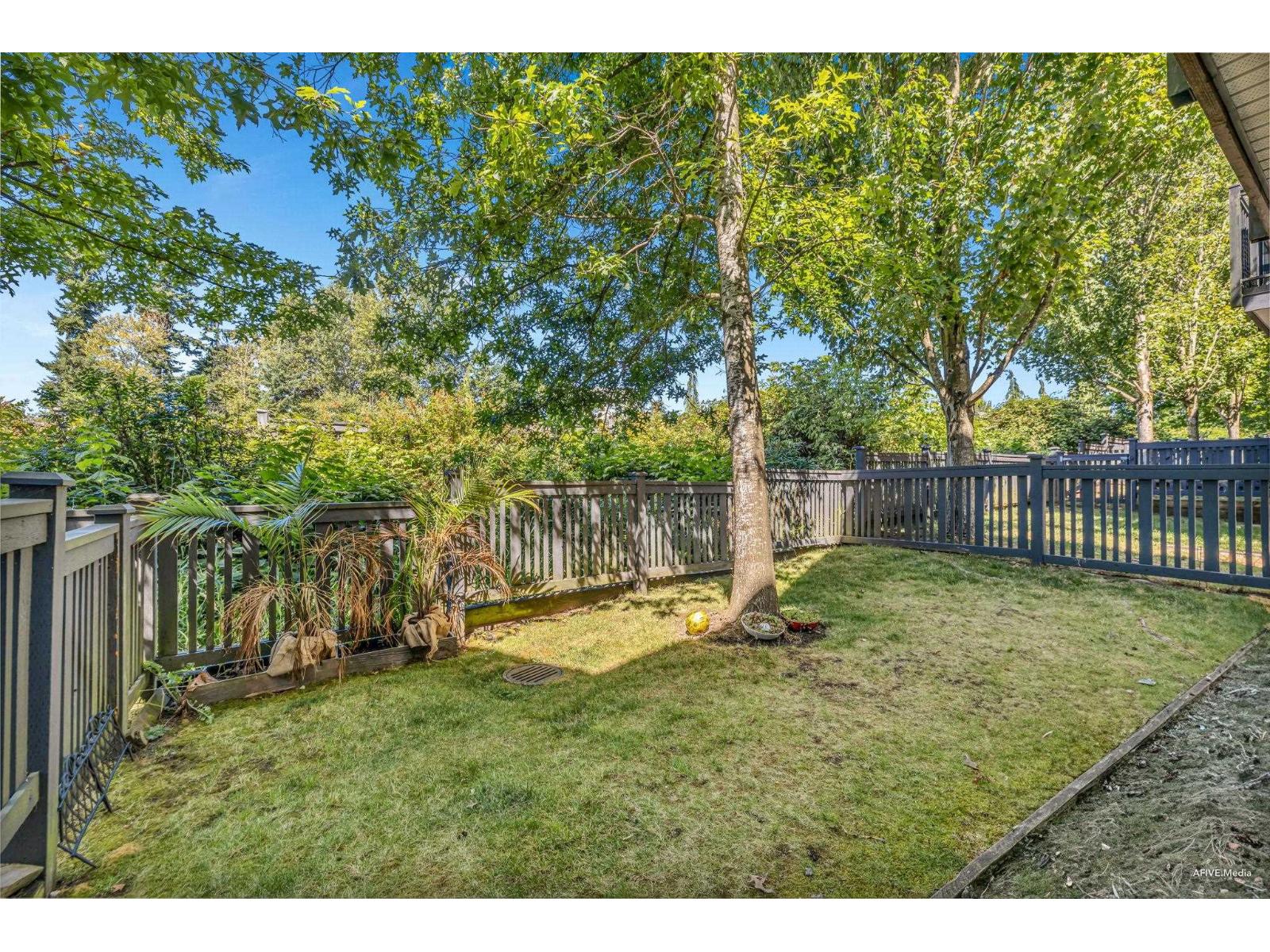 #46-10489 DELSOM Crescent, Delta