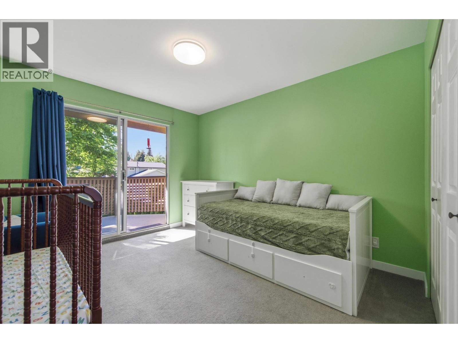 836 ROCHE POINT DRIVE, North Vancouver