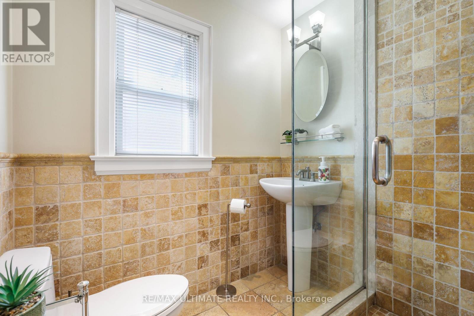 220 PARKVIEW HILL CRESCENT - 13