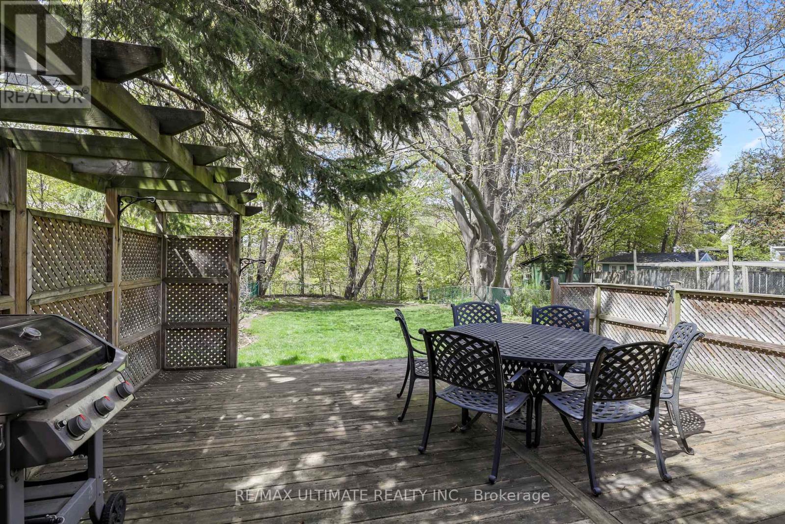 220 PARKVIEW HILL CRESCENT - 17