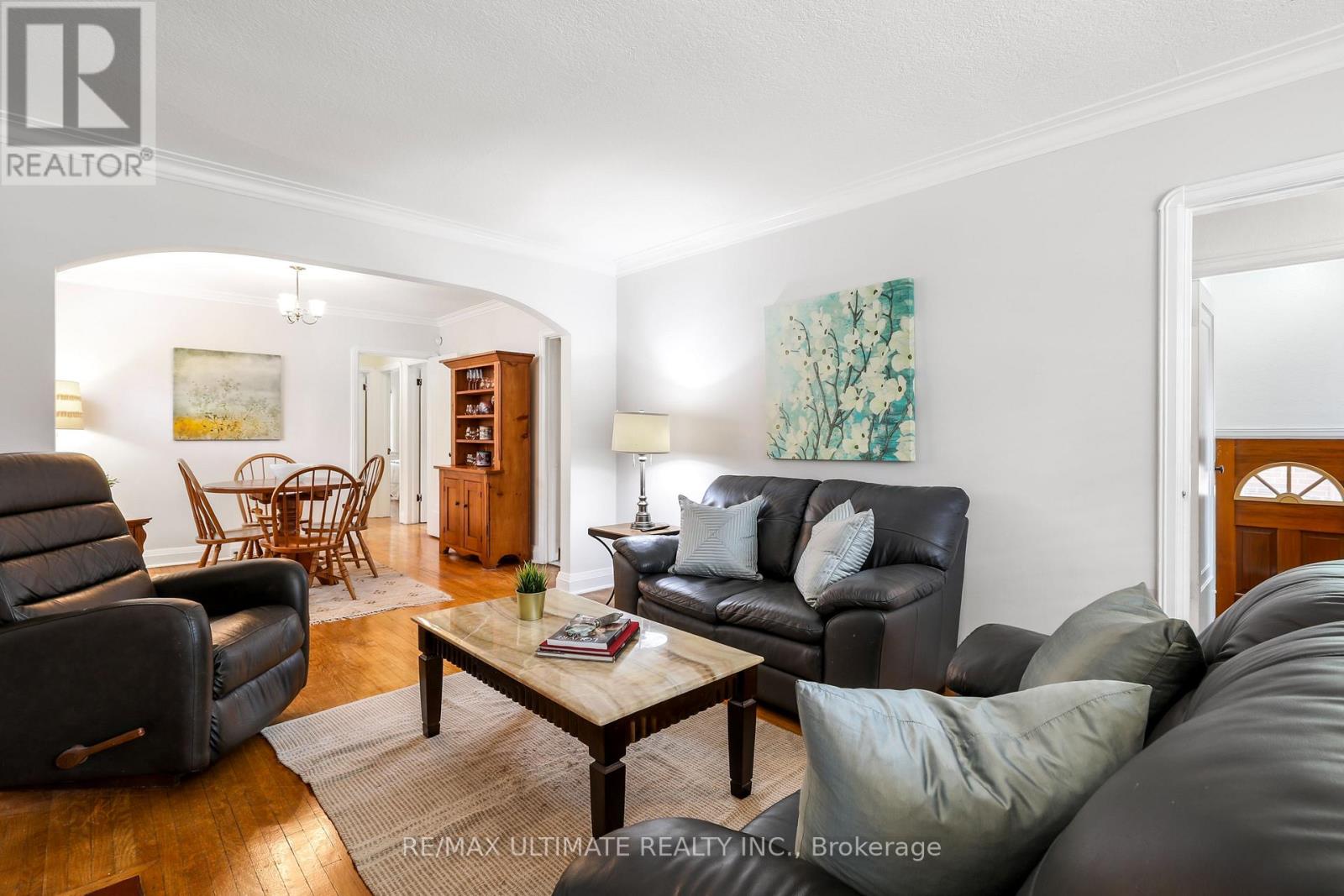 220 PARKVIEW HILL CRESCENT - 3