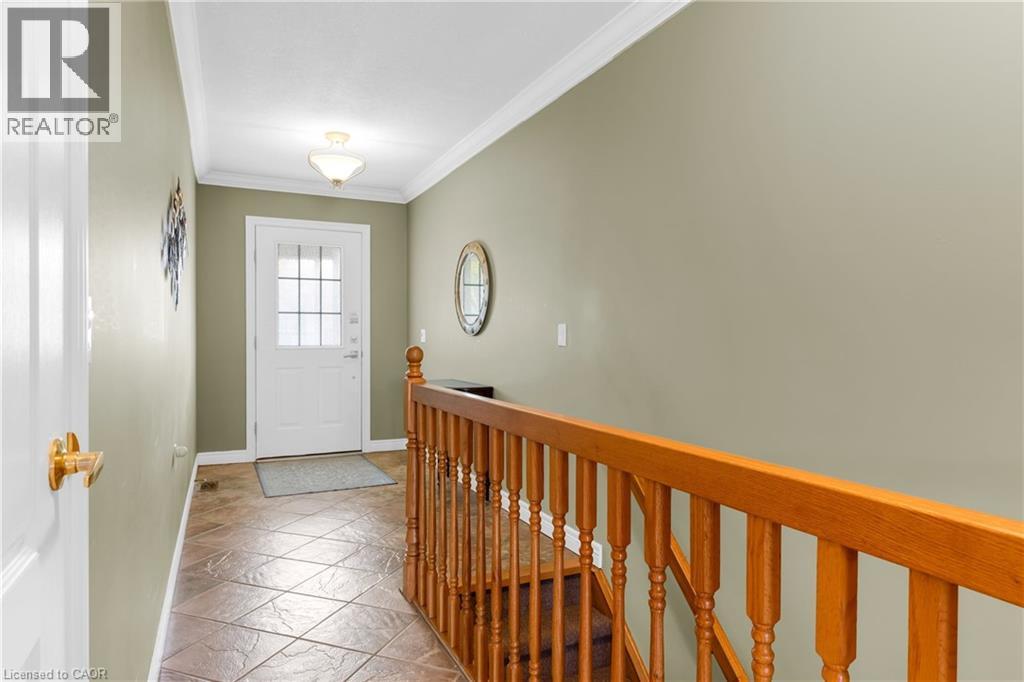 50 SPADARA Drive, Hamilton, Ontario, L9B2K3 — Photo 4