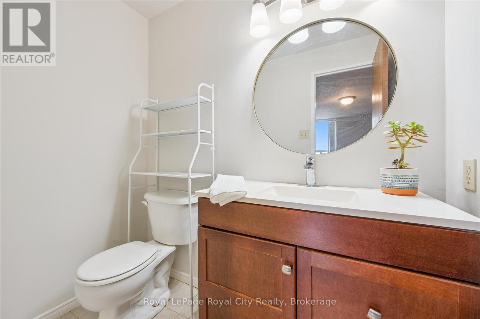 #1410 35 GREEN VALLEY DRIVE - 26
