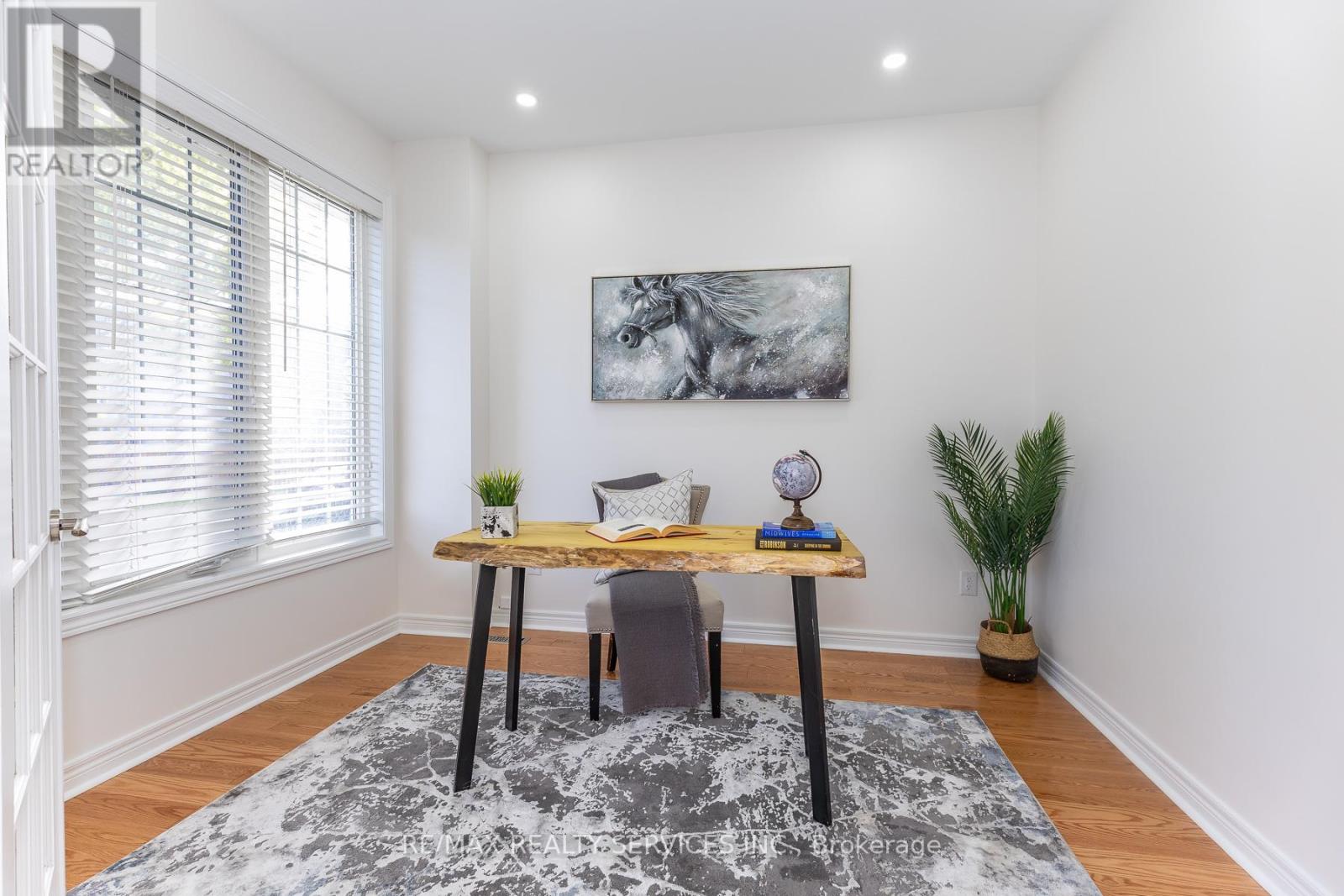 22 BERRYFIELD WAY - 5